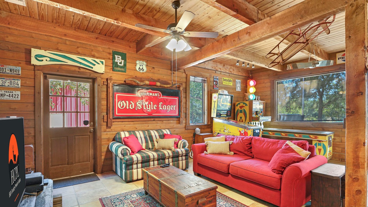 Photo of Outdoor in Martindale