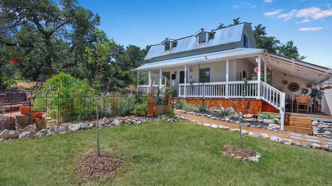 Photo of Outdoor in Spring Branch