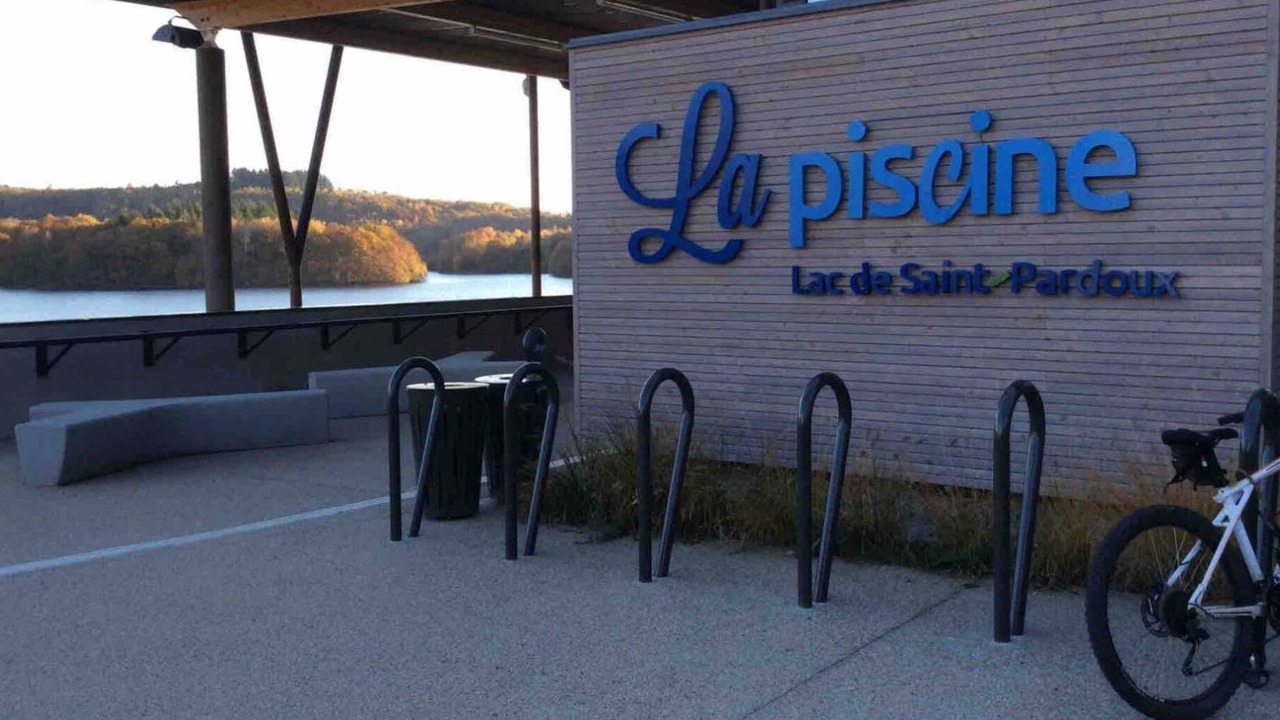 Photo of Others in Compreignac