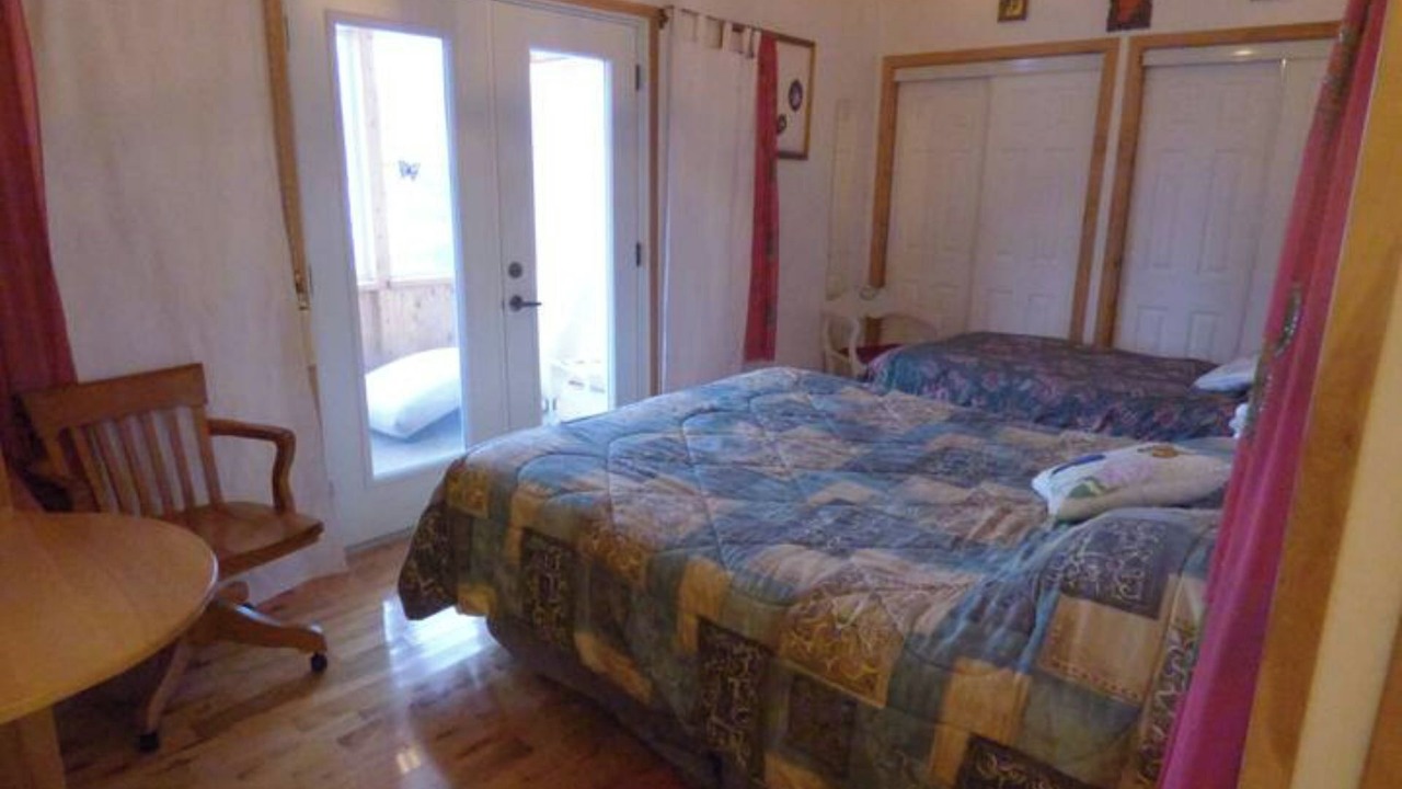 Photo of Bedroom in Rouyn-Noranda