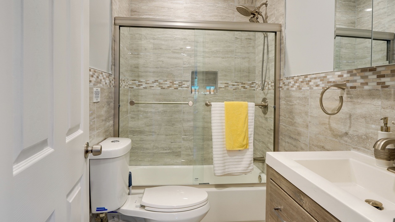 Photo of Bathroom in Harveys Lake