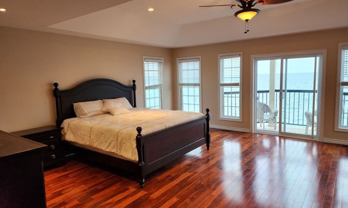 Photo of Bedroom in Bowmanville