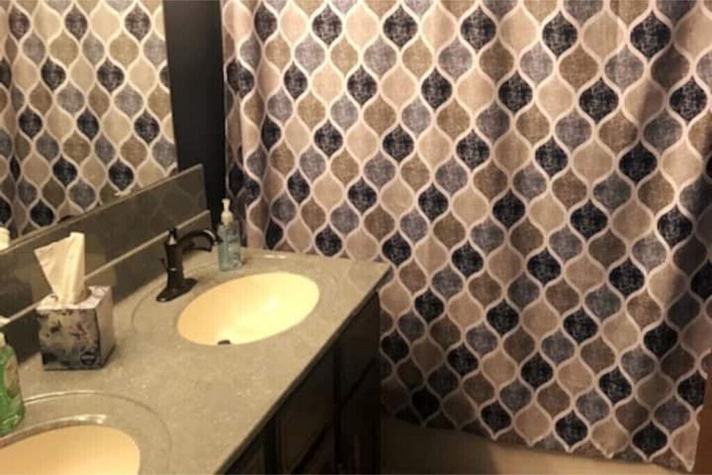 Photo of Bathroom in Emporia