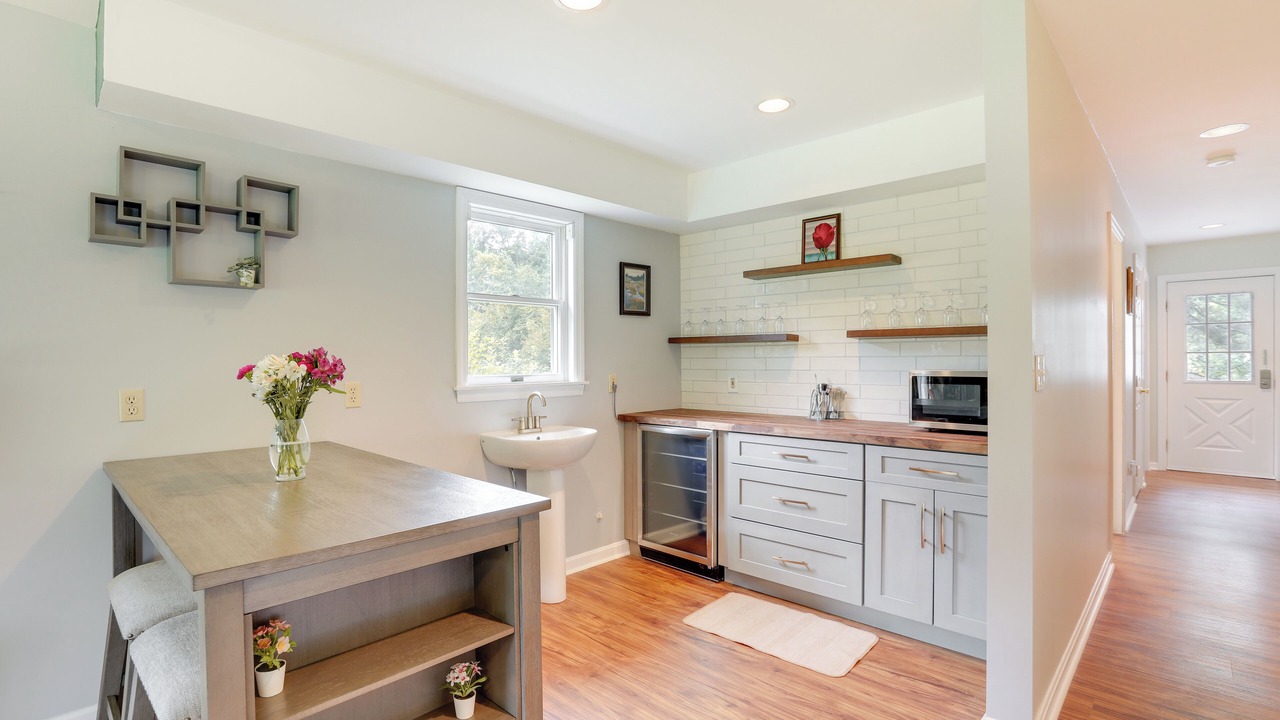 Photo of Others in Pennington