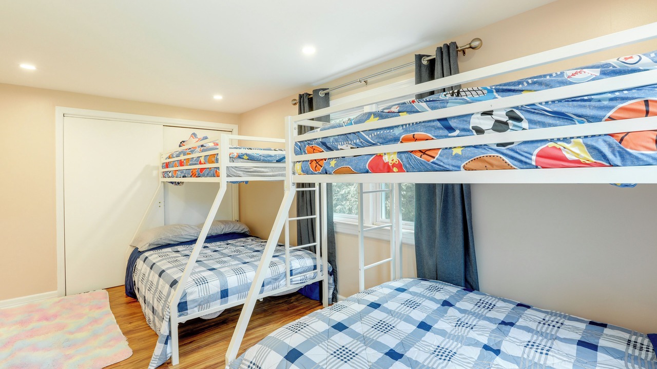 Photo of Bedroom in Pennington