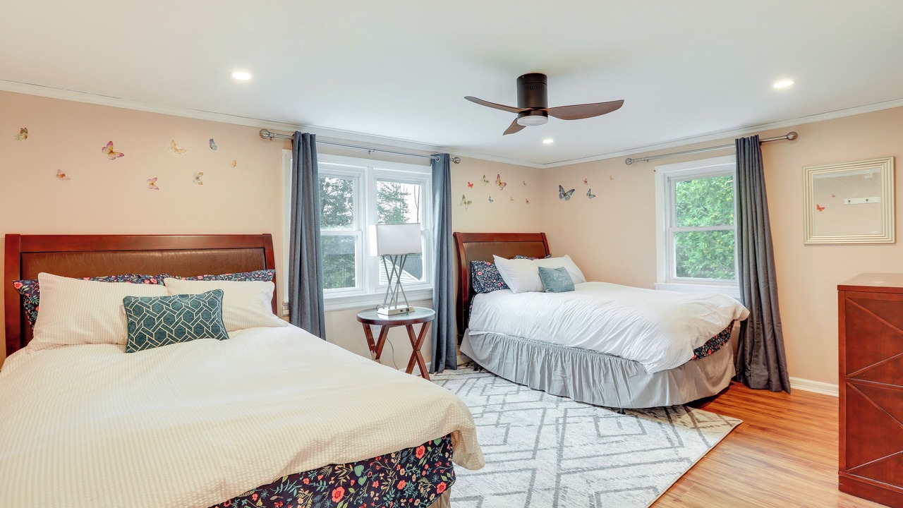 Photo of Others in Pennington