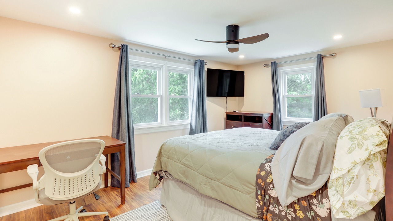 Photo of Bedroom in Pennington