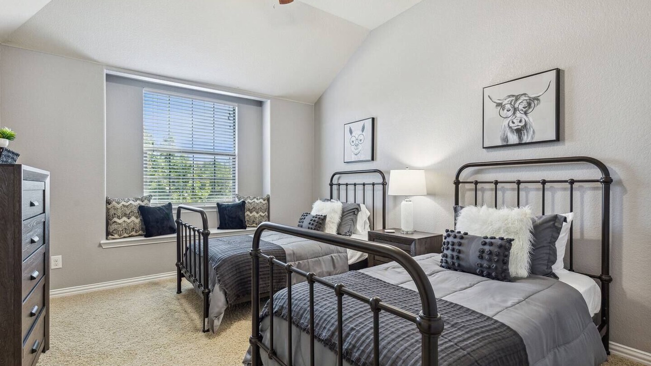 Photo of Bedroom in Roanoke
