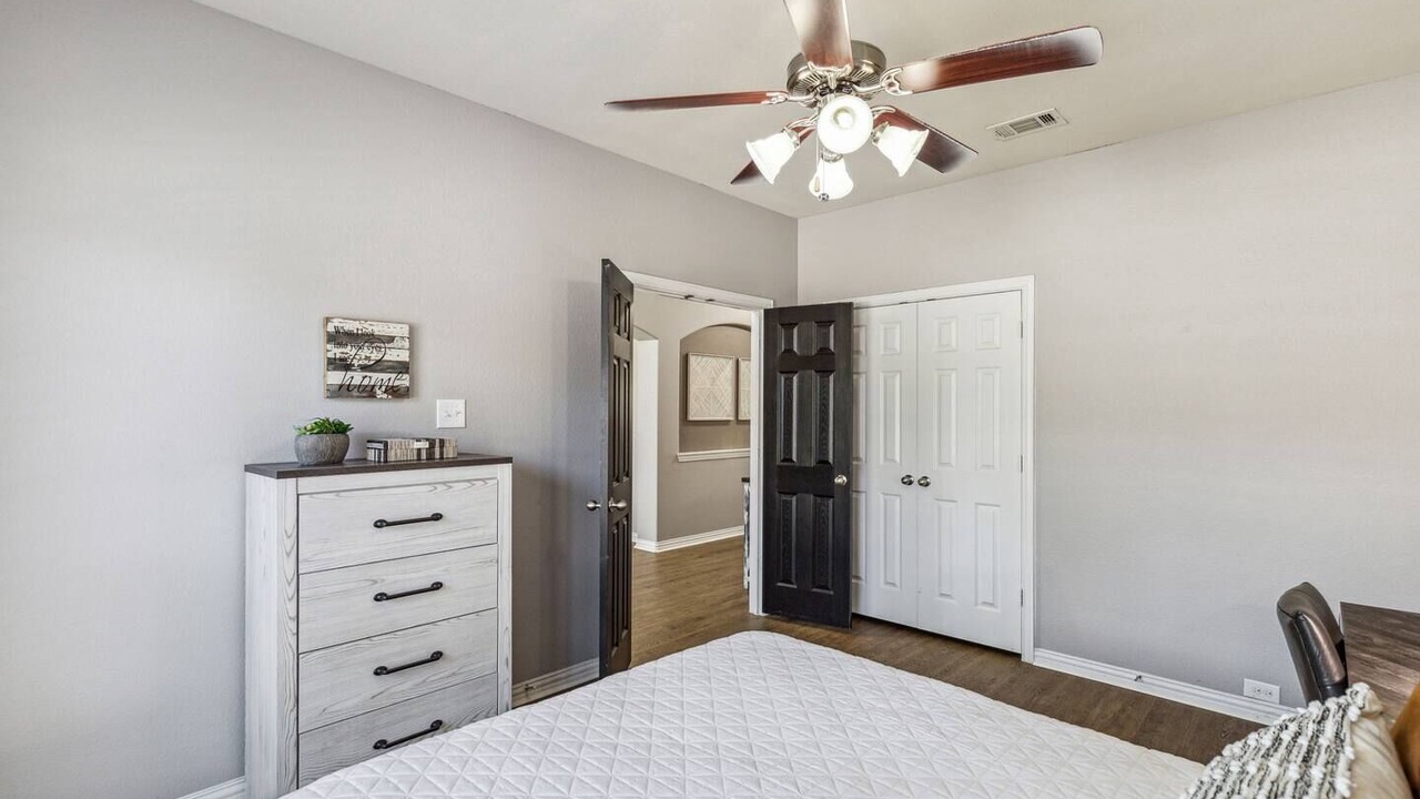 Photo of Bedroom in Roanoke