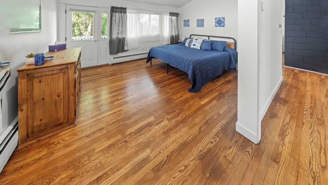 Photo of Bedroom in State College