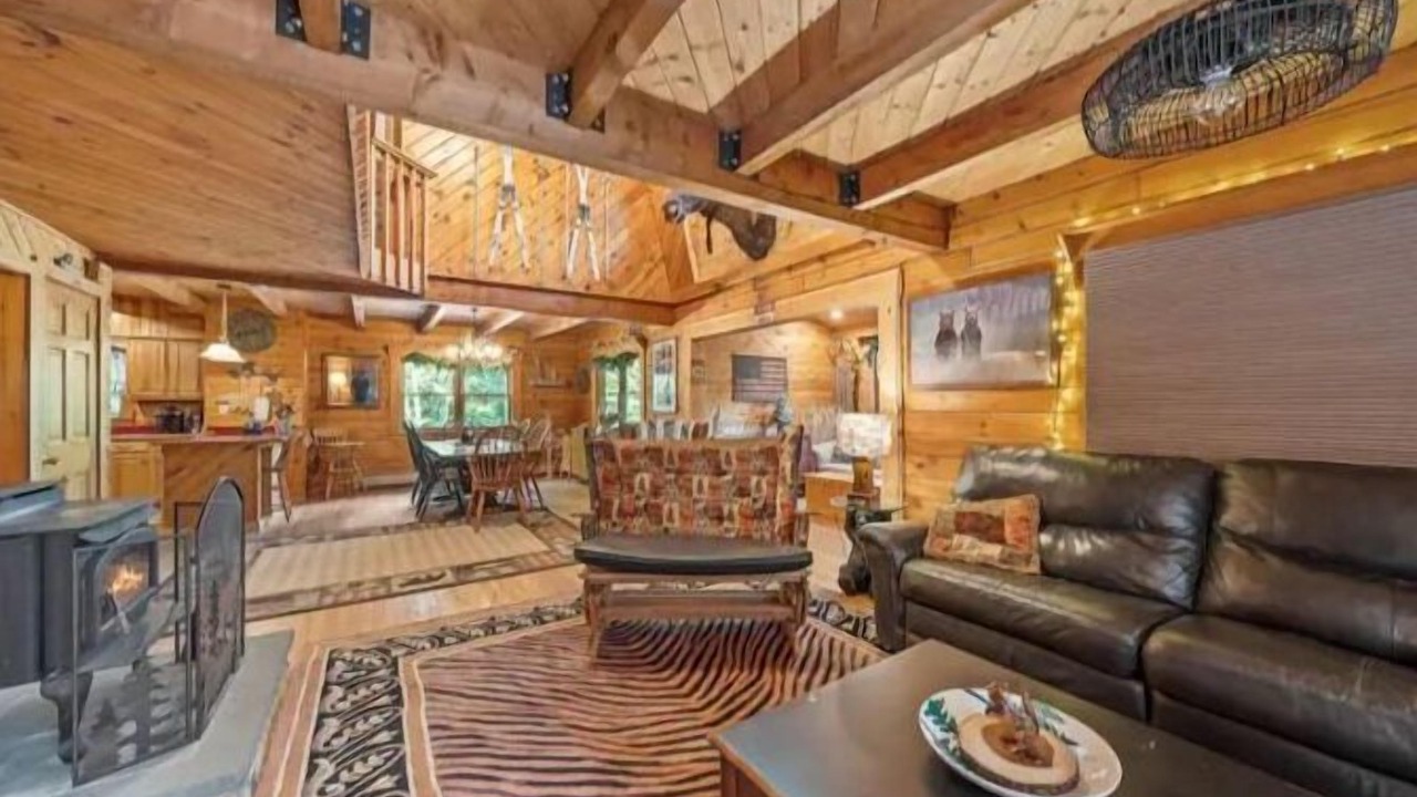 Photo of Livingroom in Lake Luzerne