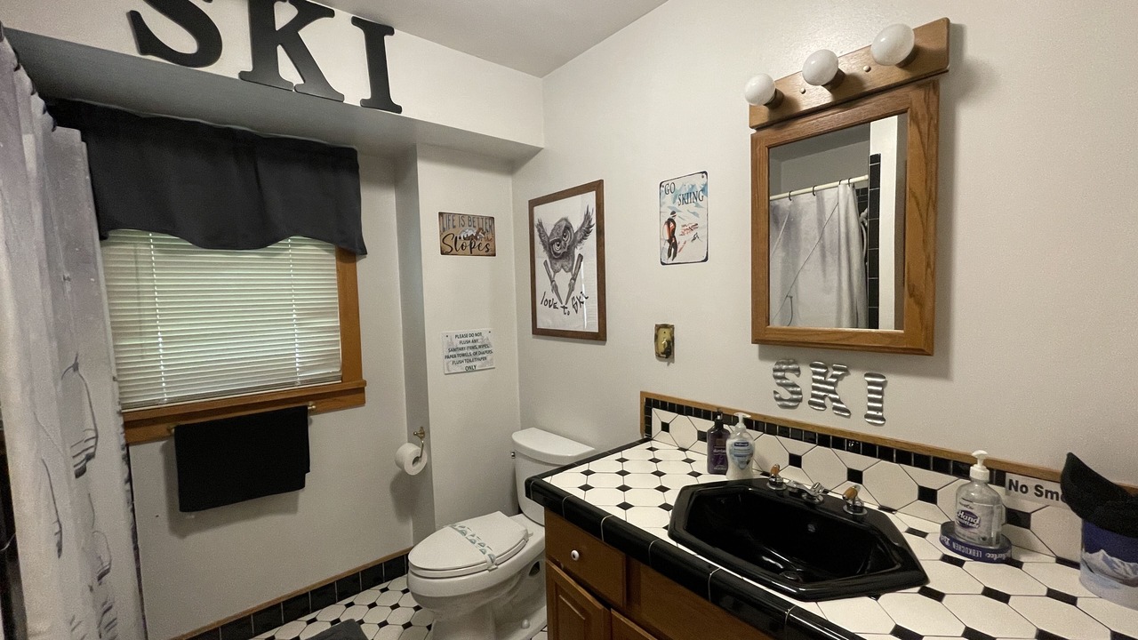 Photo of Bathroom in Lake Luzerne