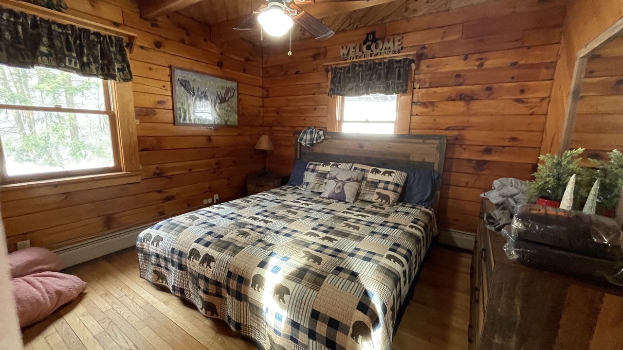 Photo of Bedroom in Lake Luzerne