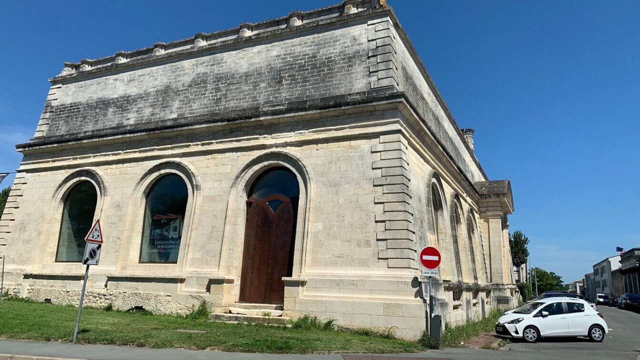 Photo of Others in Rochefort