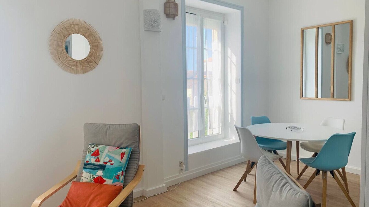 Photo of Others in Rochefort