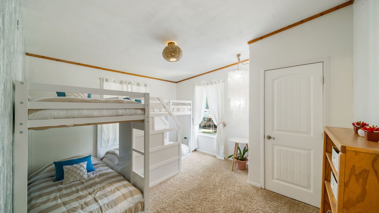Photo of Bedroom in Tahlequah