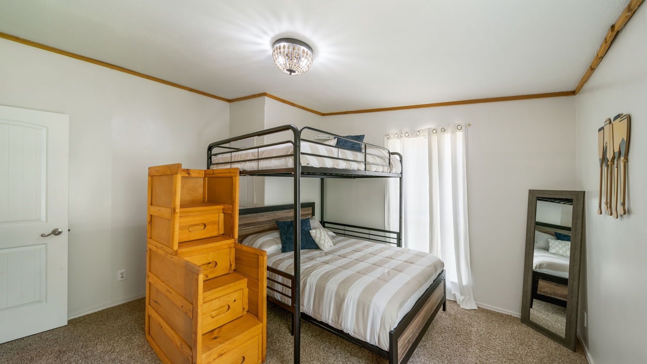 Photo of Bedroom in Tahlequah