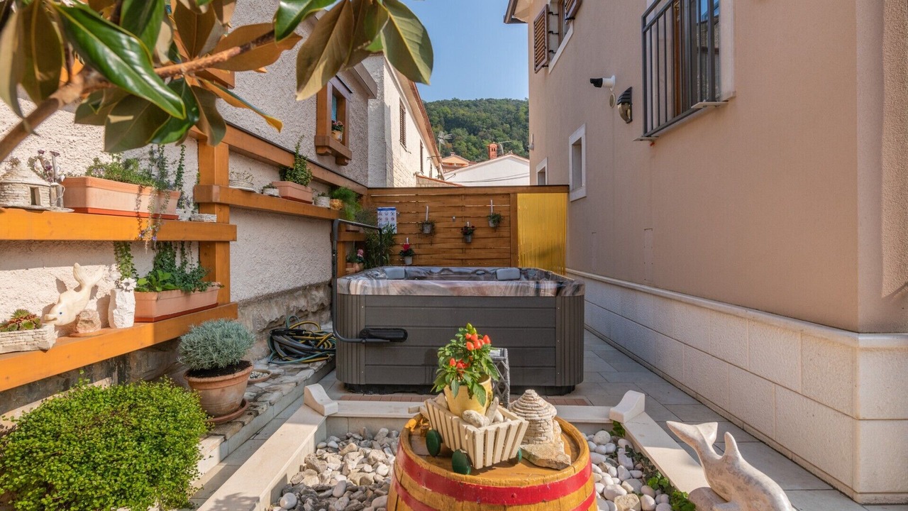 Photo of Outdoor in Rakalj