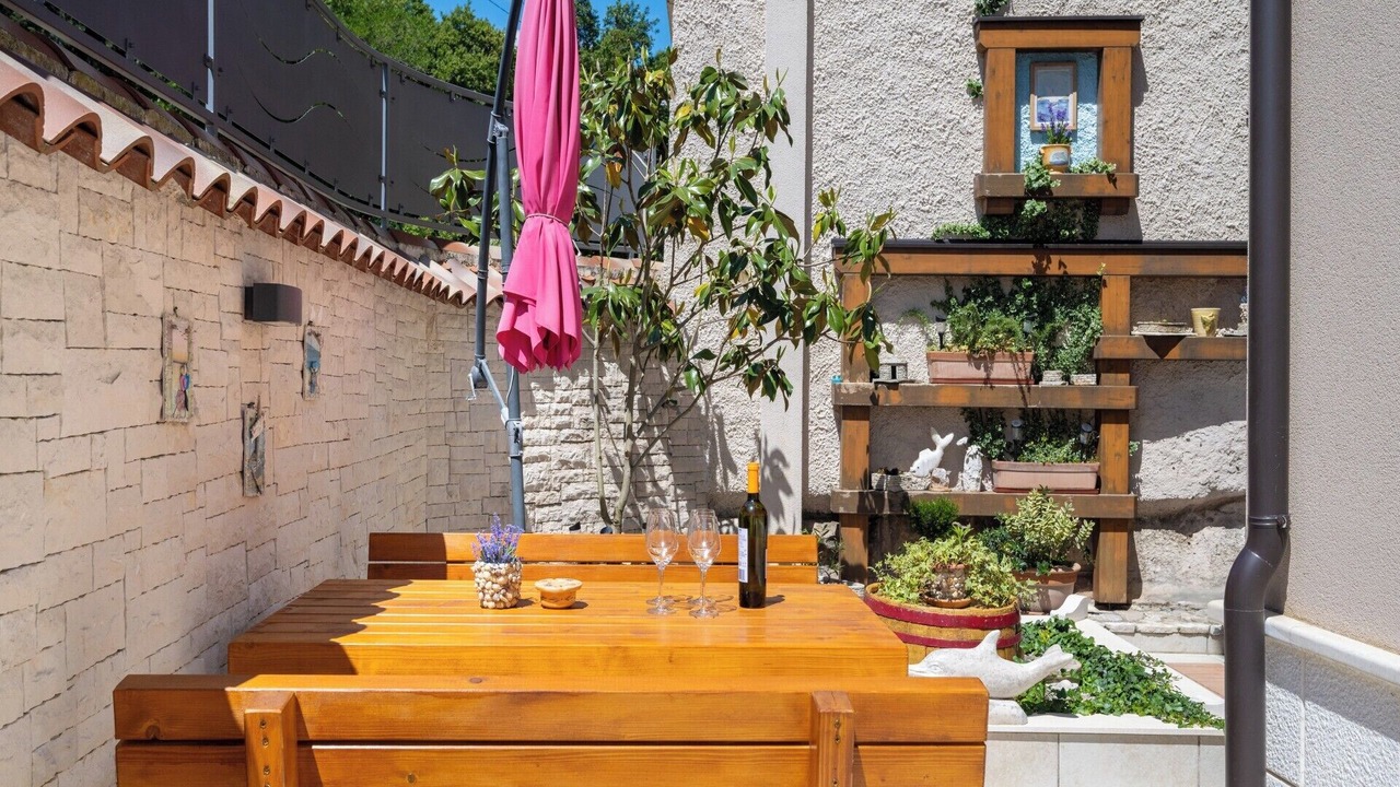 Photo of Outdoor in Rakalj
