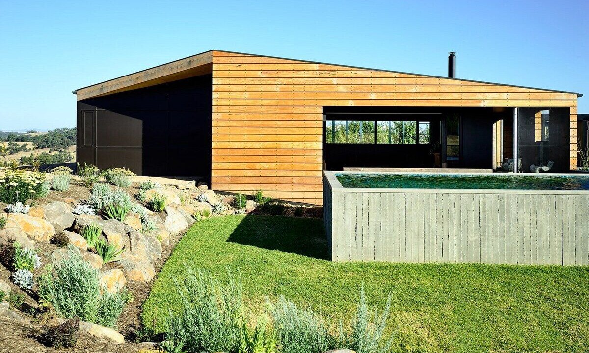 Photo of Outdoor in Metcalfe