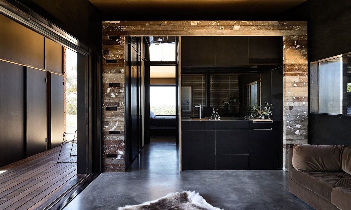 Photo of Others in Metcalfe