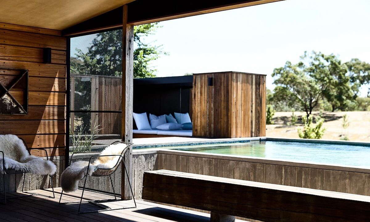 Photo of Outdoor in Metcalfe