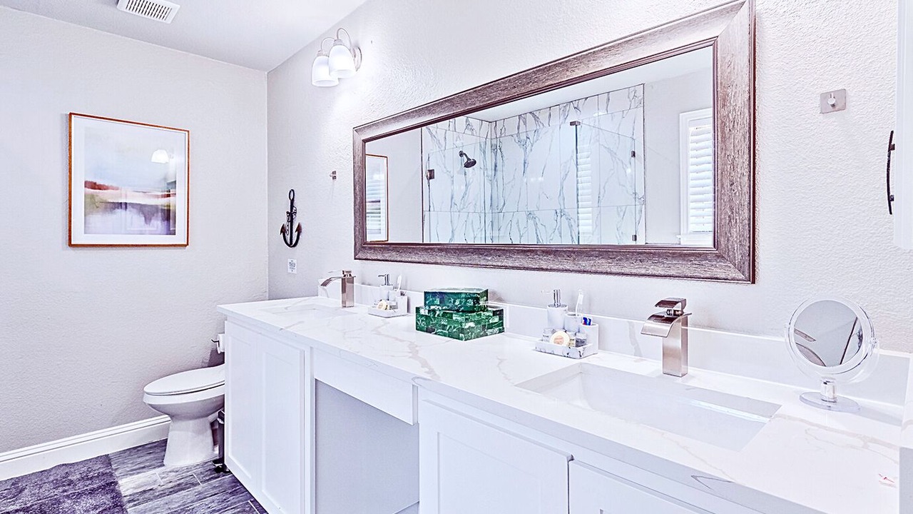 Photo of Bathroom in Little Elm