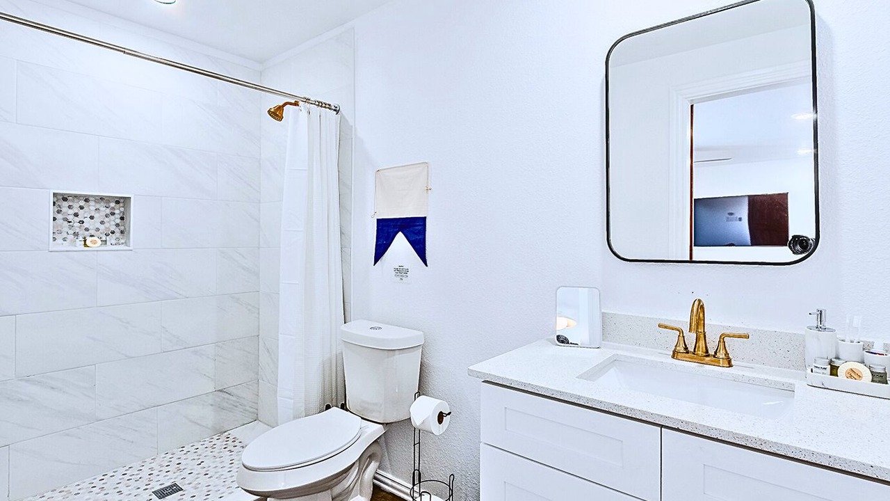 Photo of Bathroom in Little Elm