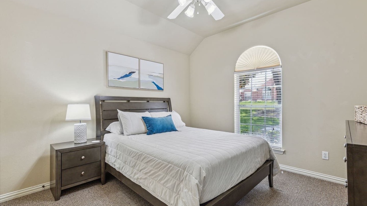 Photo of Bedroom in Rockwall