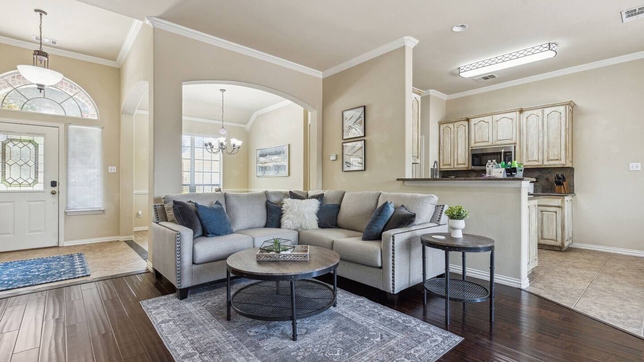 Photo of Livingroom in Rockwall