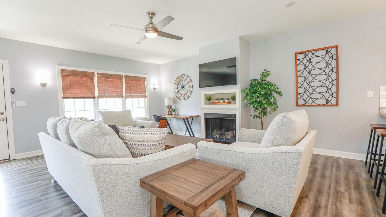 Photo of Livingroom in Northeast Virginia Beach