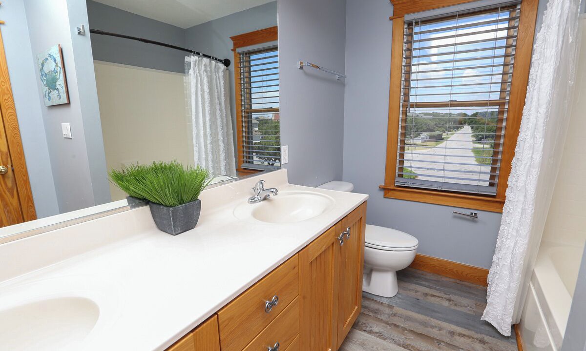 Photo of Bathroom in Duck