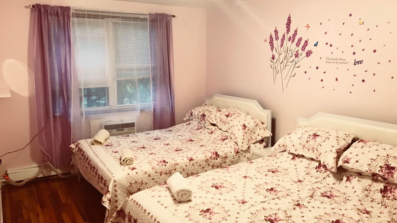 Photo of Bedroom in Queens