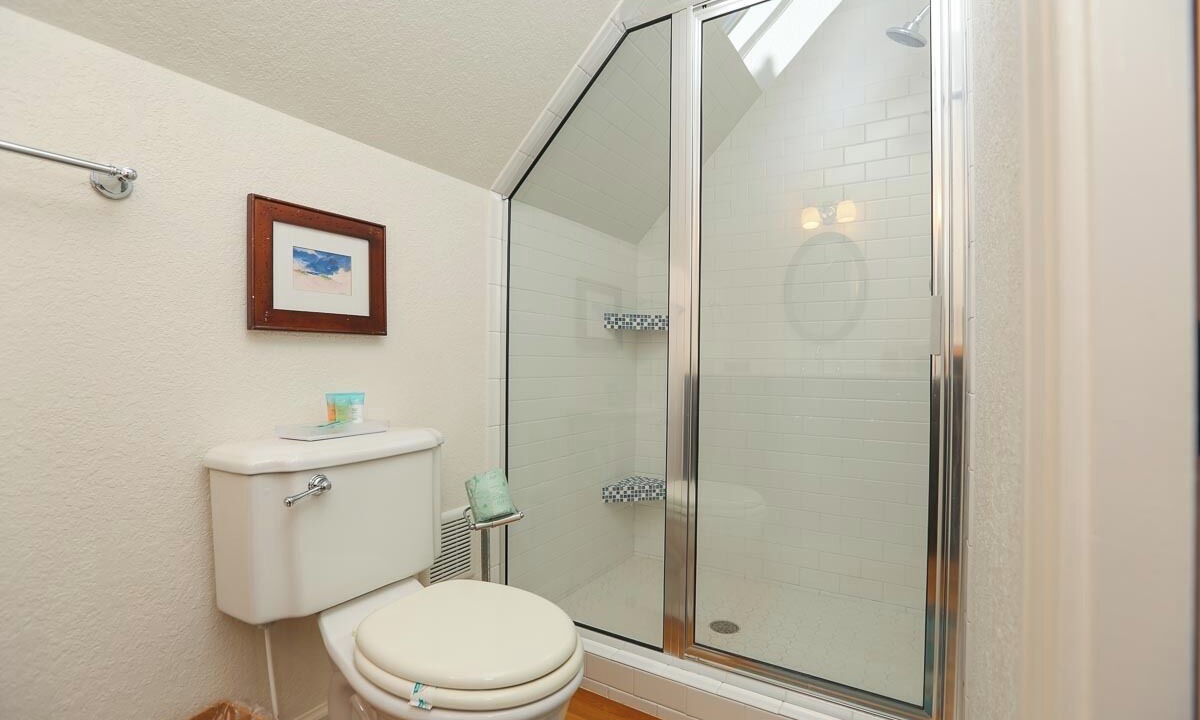 Photo of Bathroom in Southern Shores