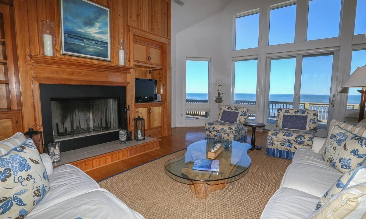 Photo of Bedroom in Southern Shores