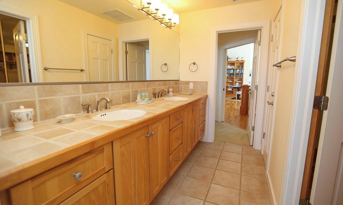 Photo of Bathroom in Southern Shores