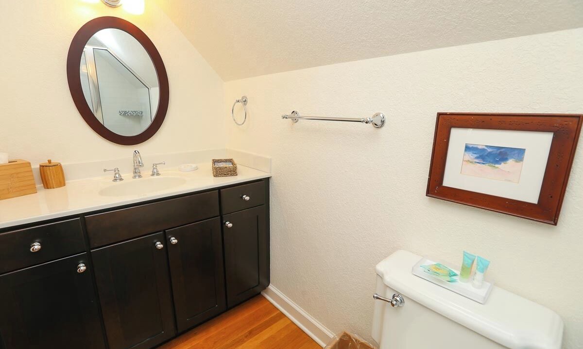 Photo of Bathroom in Southern Shores