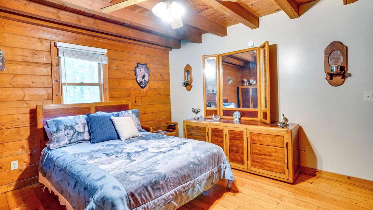 Photo of Bedroom in Tunnelton