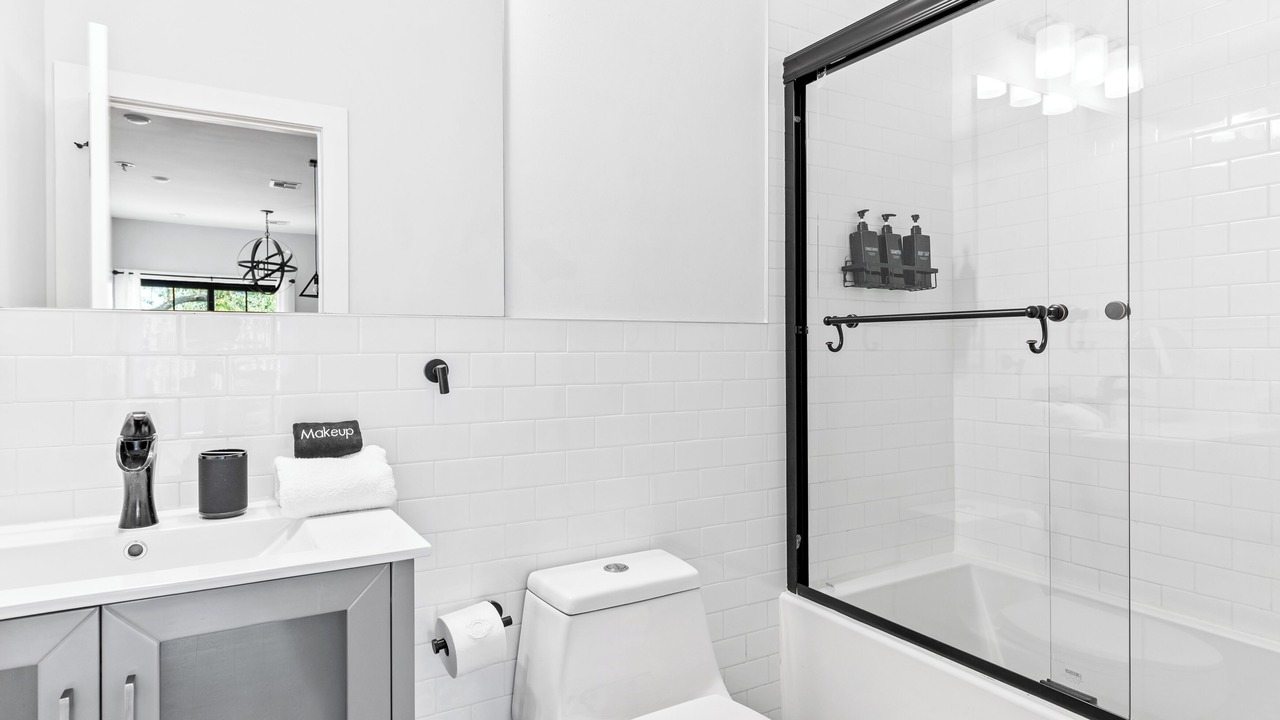 Photo of Bathroom in Jersey City