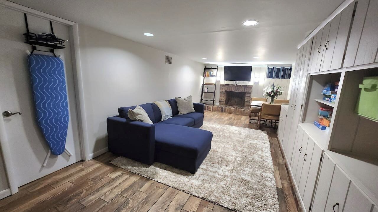 Photo of Livingroom in Ames