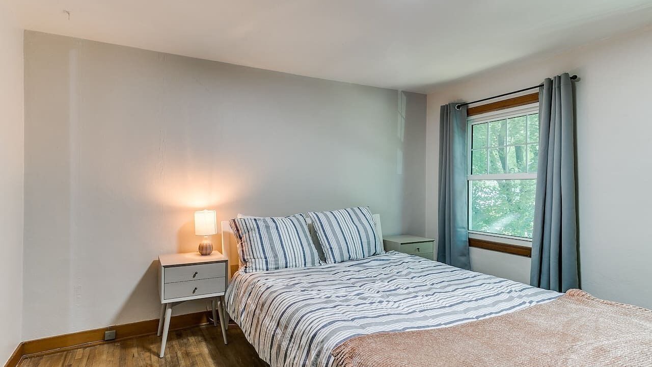 Photo of Others in Ames