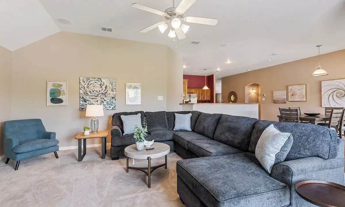 Photo of Livingroom in Watauga