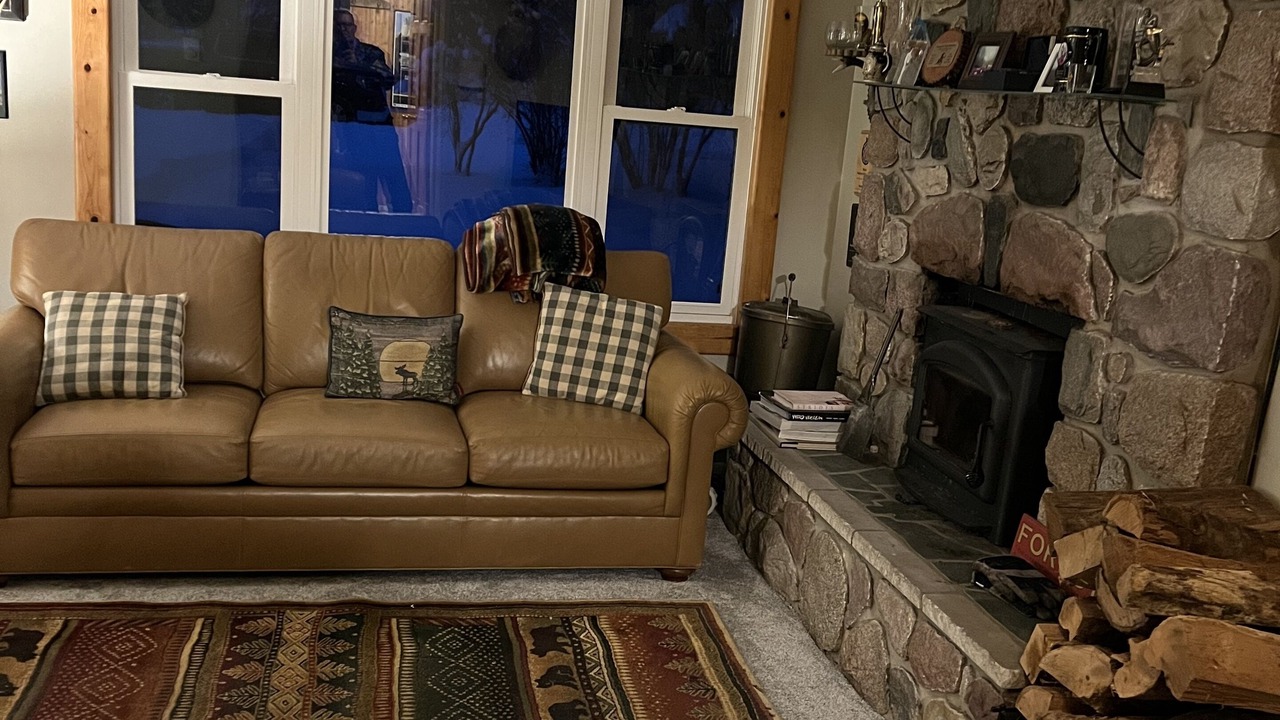 Photo of Livingroom in Cadillac