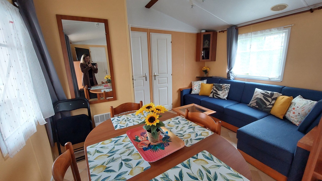 Photo of Livingroom in Saint-Pere