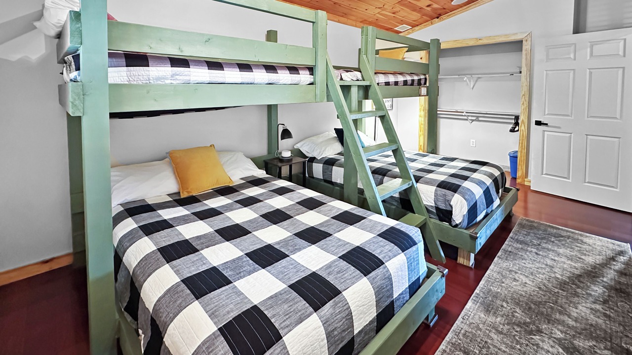 Photo of Bedroom in Jackson