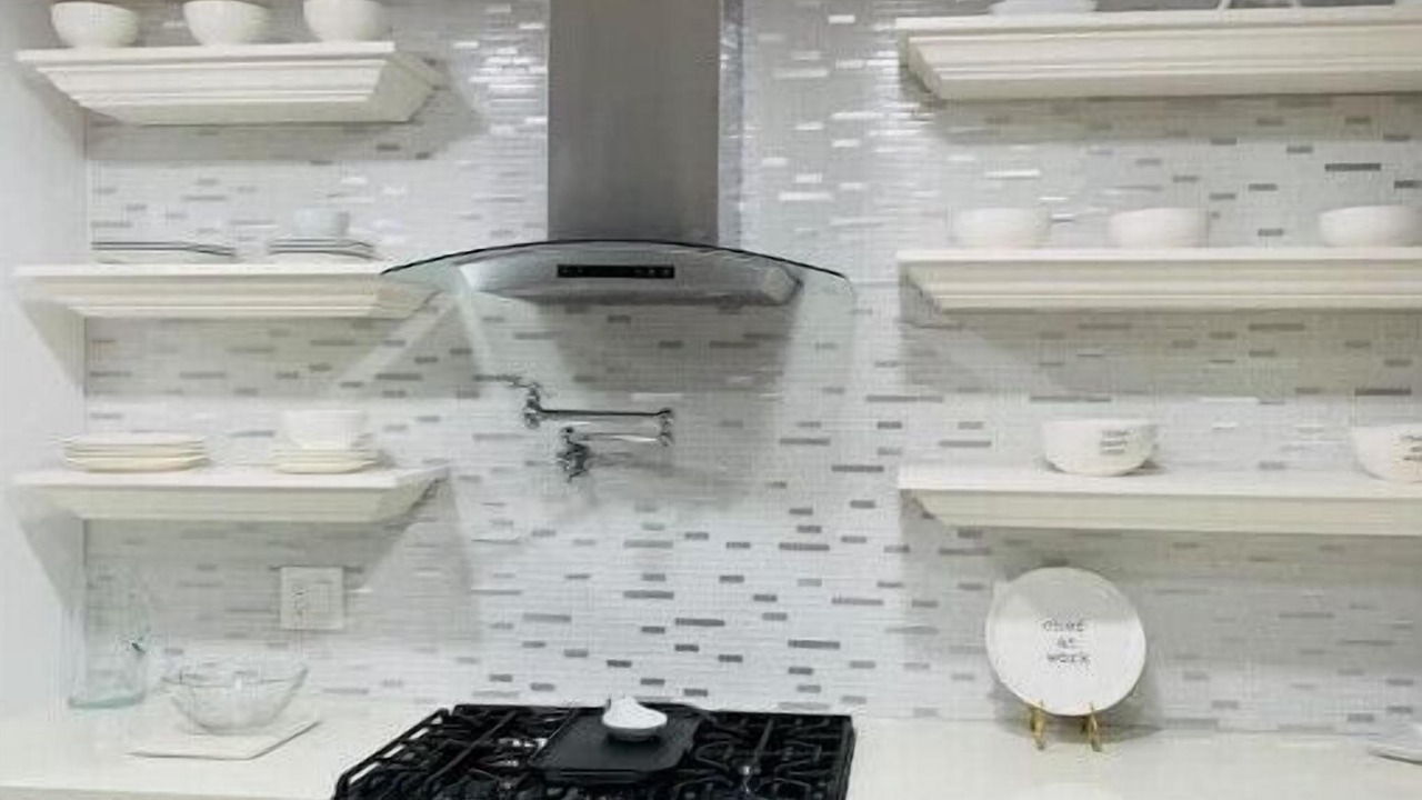Photo of Kitchen in Helotes