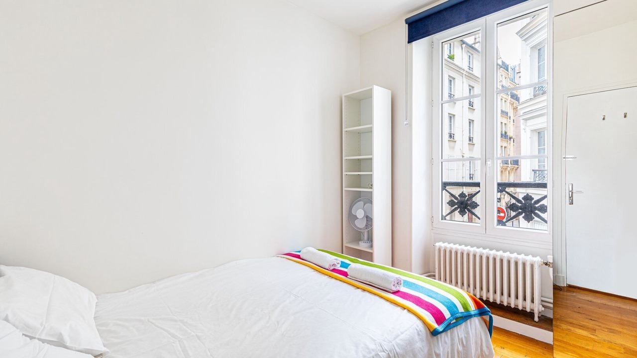 Photo of Bedroom in Batignolles