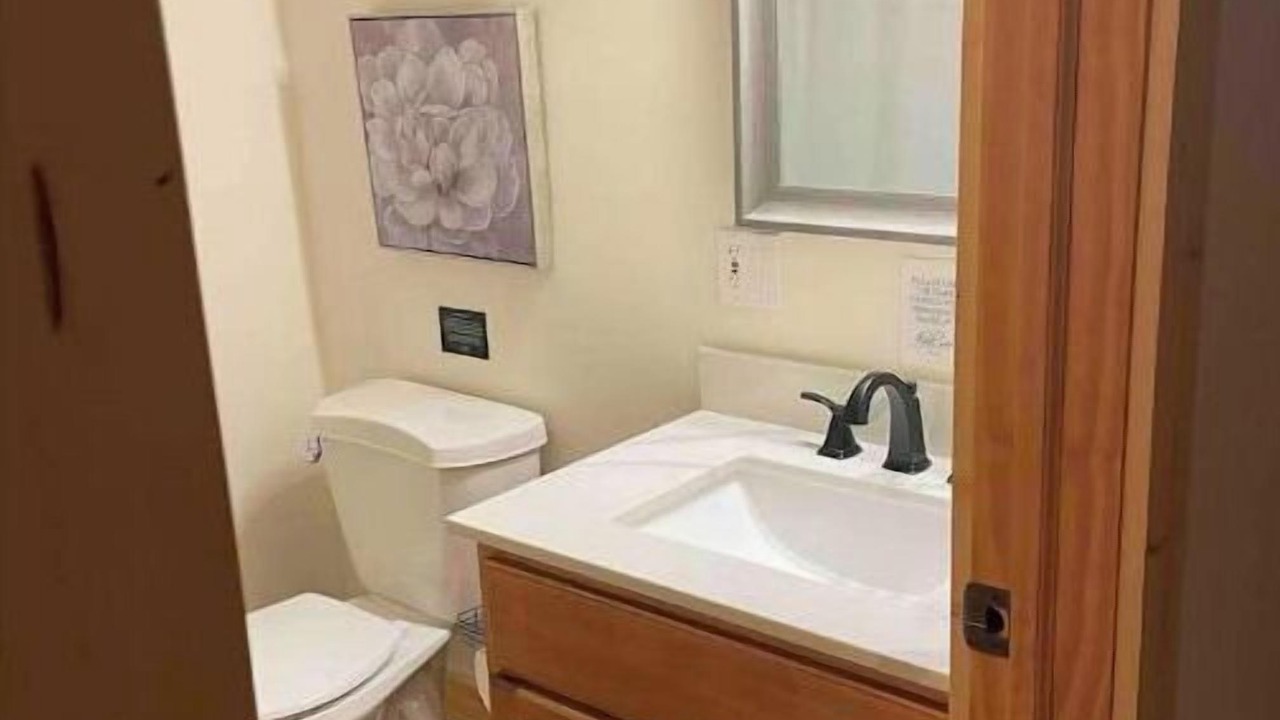 Photo of Bathroom in Town of Webb