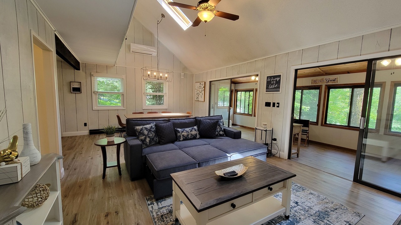 Photo of Livingroom in Hamlin