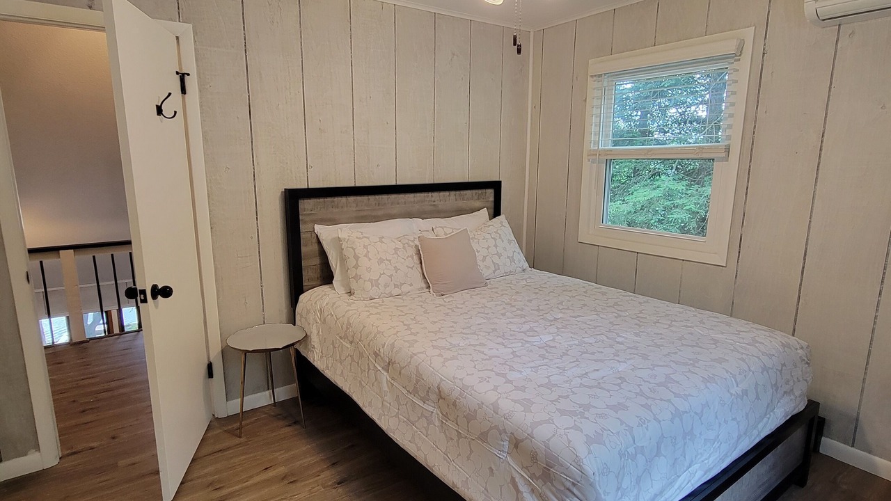 Photo of Bedroom in Hamlin